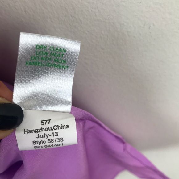 Lilly Pulitzer Havana 100% Silk Pink Embellished Jeweled Neck Blouse Top 58738 - Picture 7 of 8